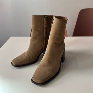 Sam Edelman Tan/Brown Winnie Boot - Size 8